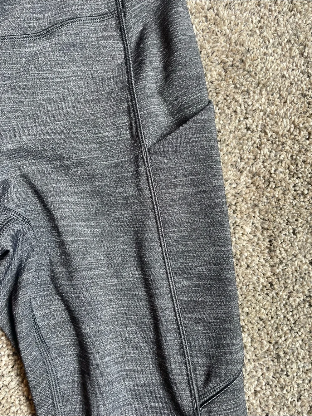 lululemon Dark Heather Grey Stretch Leggings Size 2